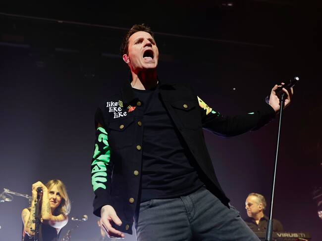 Si algo quiso Dani Martín este 12 de mayo es darlo todo con su público tras dos años y medio alejado de los escenarios... ¡y vaya si lo hizo!