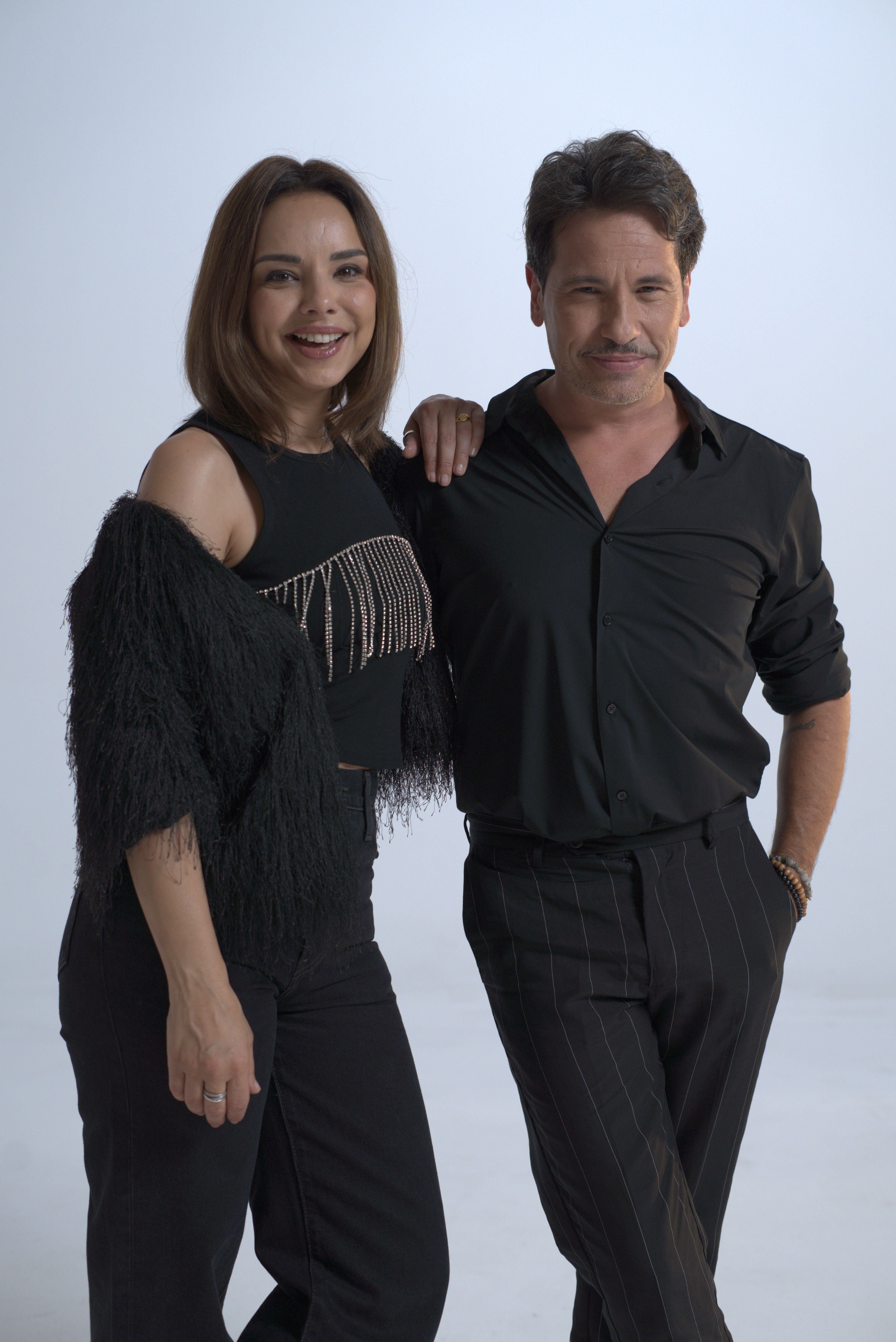 David DeMaría y Chenoa en una foto promocional de &#039;Relatividad&#039;