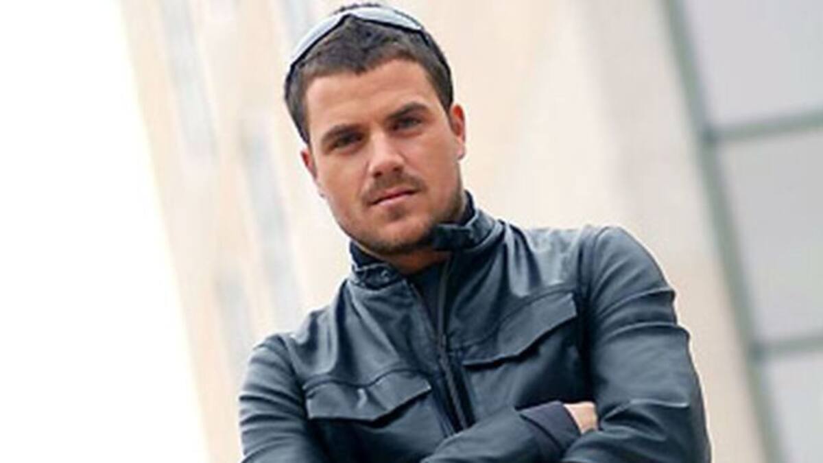 Cambiaron de profesión y la liaron