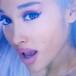 Focus, la gran mancha en el CV de Ariana