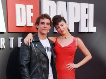 Miguel Herrán describe a Tokio de ‘La casa de papel’ tal y como pide Úrsula Corberó