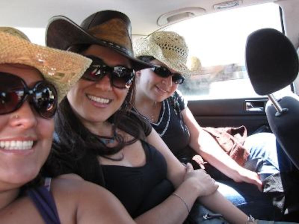 Gaby, Vicky y Karlita