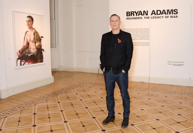 Bryan Adams, en la presentación de su exposición de fotografía &#039;Wounded: The Legacy of War&#039;, en 2014.