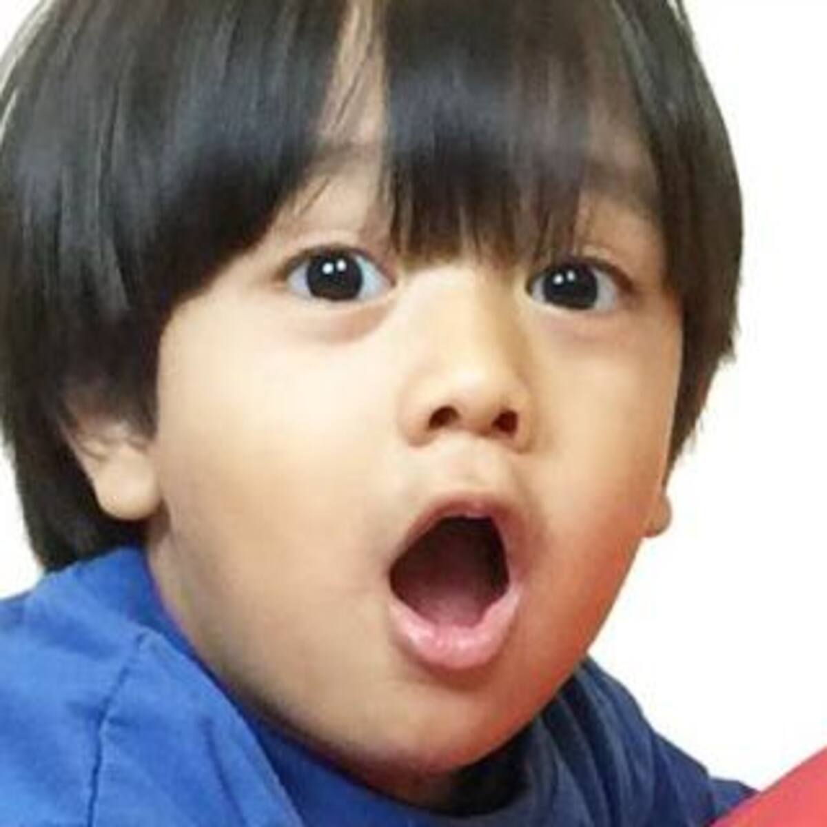 Conocé al famoso youtuber millonario de 6 años