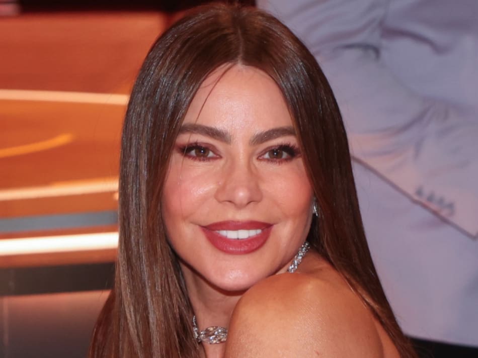 Ella es Sandra Vergara, la éxitosa hermana de Sofía Vergara que brilla ...