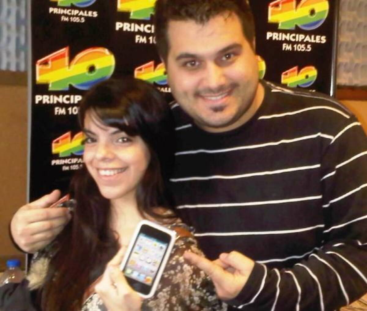 Nico y Fiore con su premio