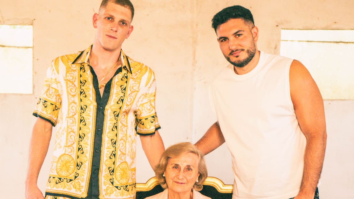El homenaje de Al Safir y Omar Montes a las abuelas llega en forma de canción
