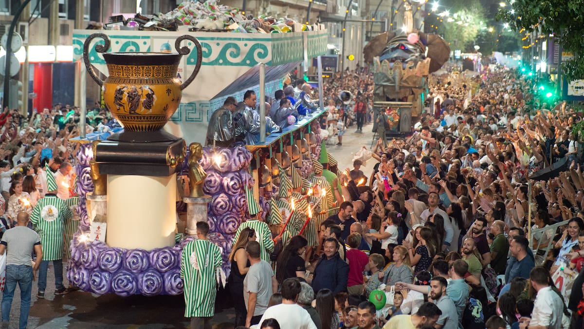 El Desfile de la llegada de la Sardina 2026 en Murcia: horario, recorrido y cortes de tráfico
