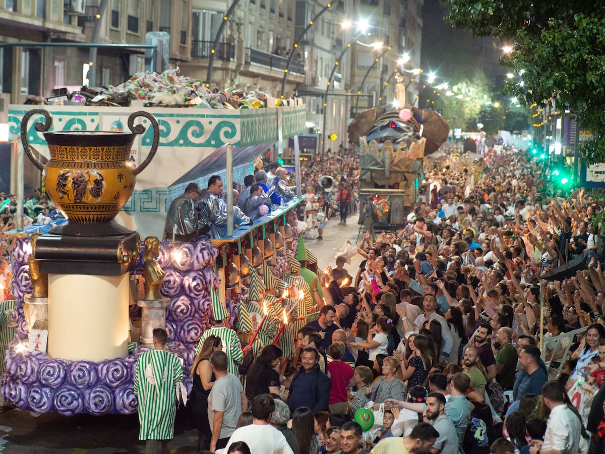 El Desfile de la llegada de la Sardina 2026 en Murcia: horario, recorrido y cortes de tráfico