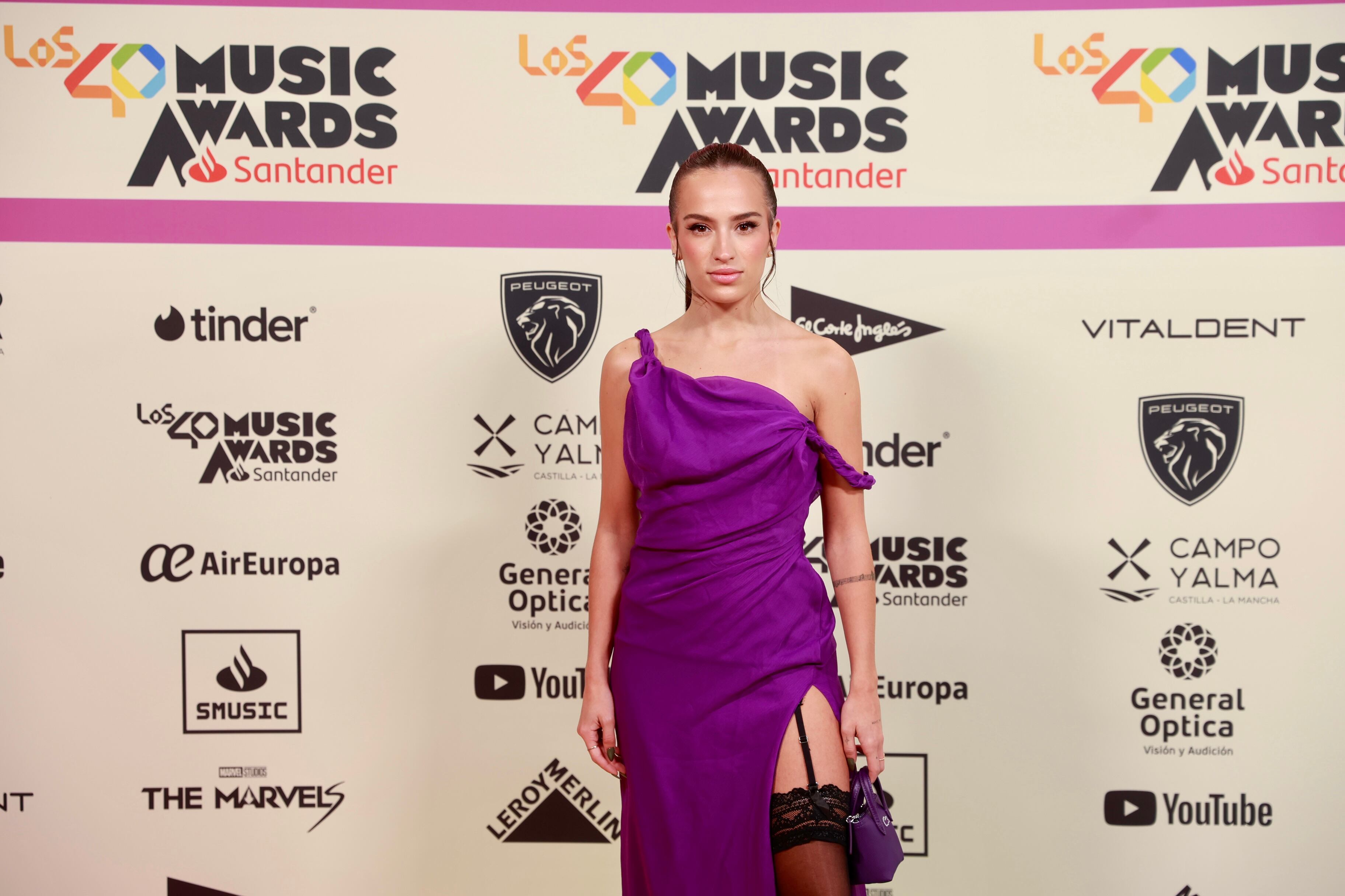 Lidia Rauet en la alfombra roja de LOS40 Music Awards Santander 2023 / Foto: Jorge París y Elena Buenavista