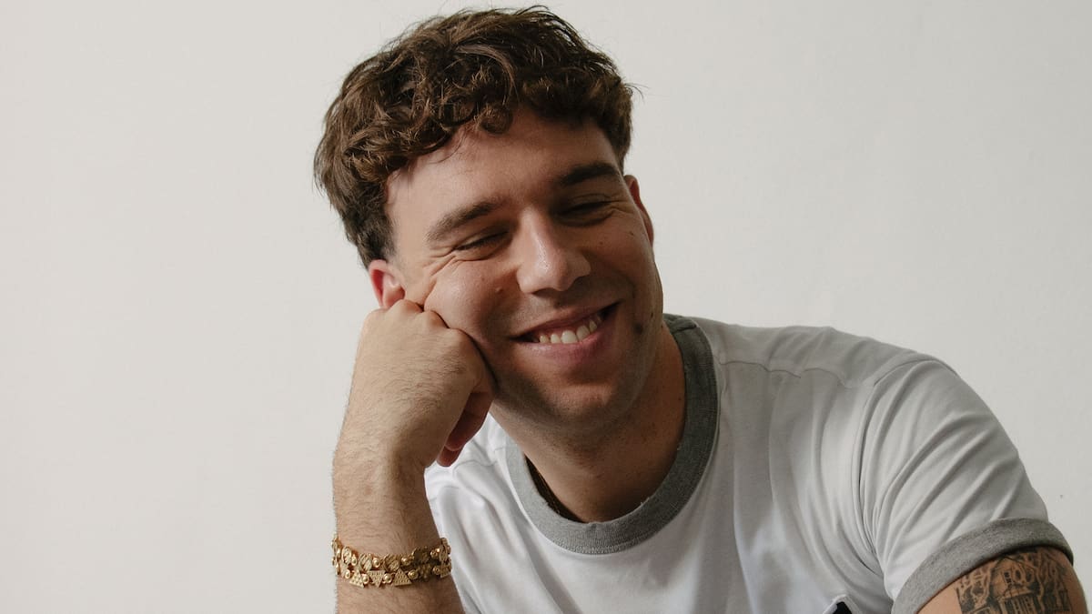 Crítica de 'El Baifo' de Quevedo: el mundo entero cabe en 100,6 km²