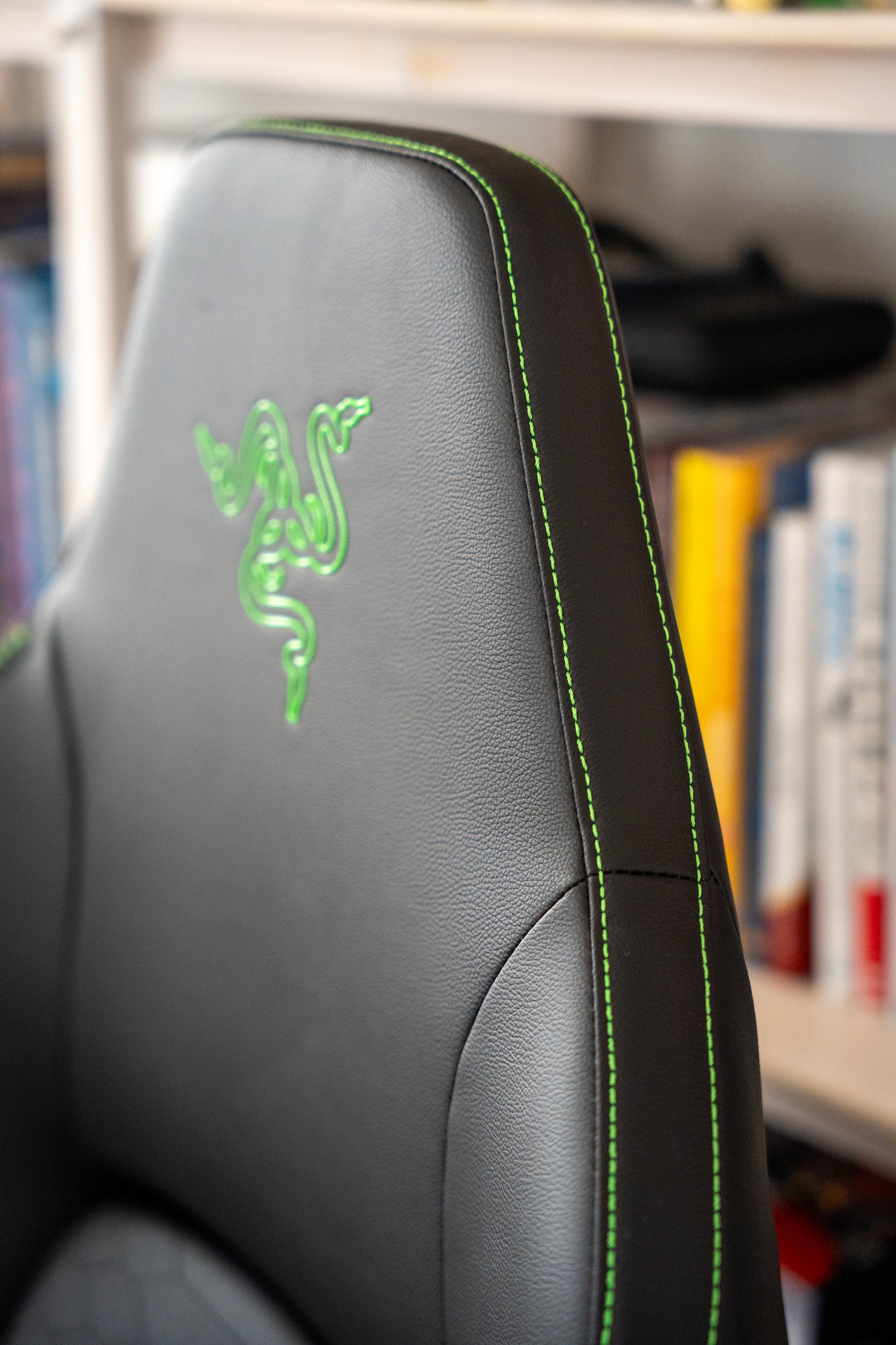 Razer Iskur V2 NewGen: la silla que cambia tu escritorio más que un ratón o un teclado