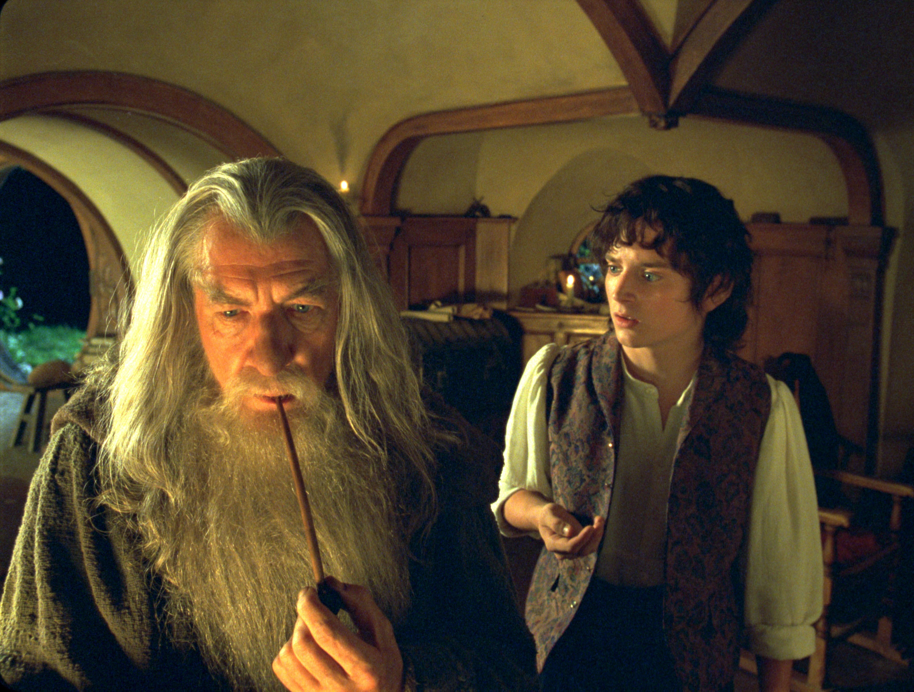 Ian McKellen y Elijah Wood como Gandalf y Frodo en &#039;El Señor de los Anillos: La Comunidad del Anillo&#039;. Getty.