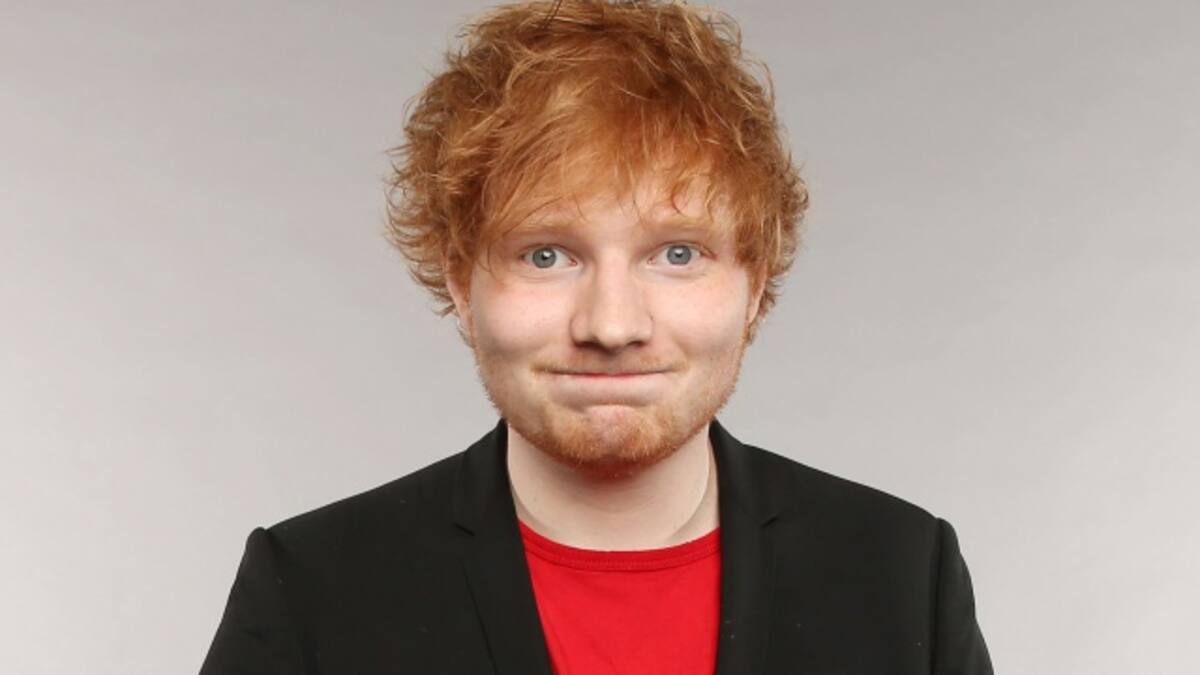 Ed Sheeran confiesa que golpeó a Justin Bieber con un palo de golf
