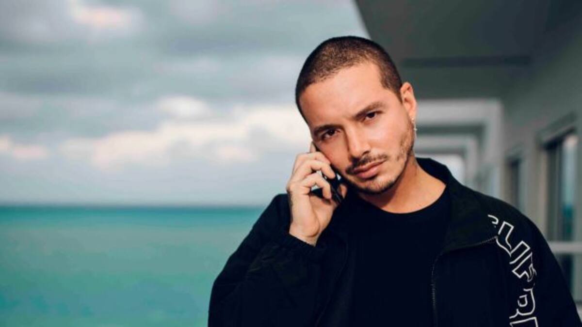 J Balvin habría confirmado su romance con una modelo
