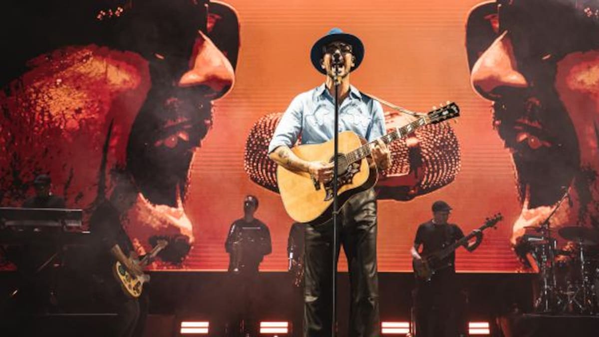 ABEL PINTOS HIZO VIBRAR AL HIPÓDROMO DE LA PLATA CON UN SHOW INOLVIDABLE