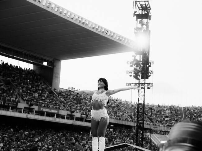 Aitana en el Estadi Olimpic con su Metamorfosis Season