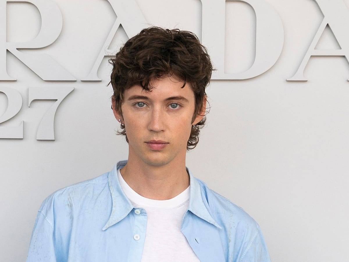 'She's The Best': Troye Sivan dedica una oda a la mujer y a la feminidad con ayuda de Nicole Kidman
