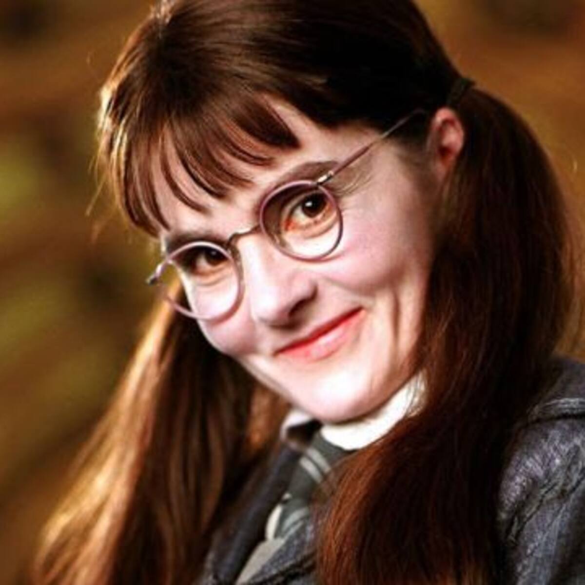 Así se ve Myrtle La Llorona de Harry Potter 15 años después