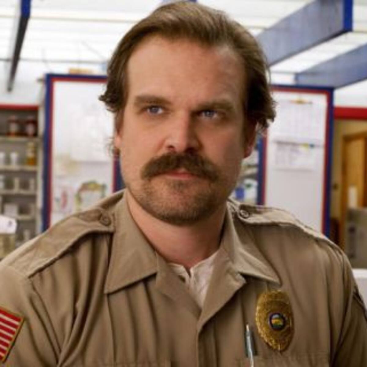 La nueva temporada de Stranger Things revelará un secreto del pasado de Hopper