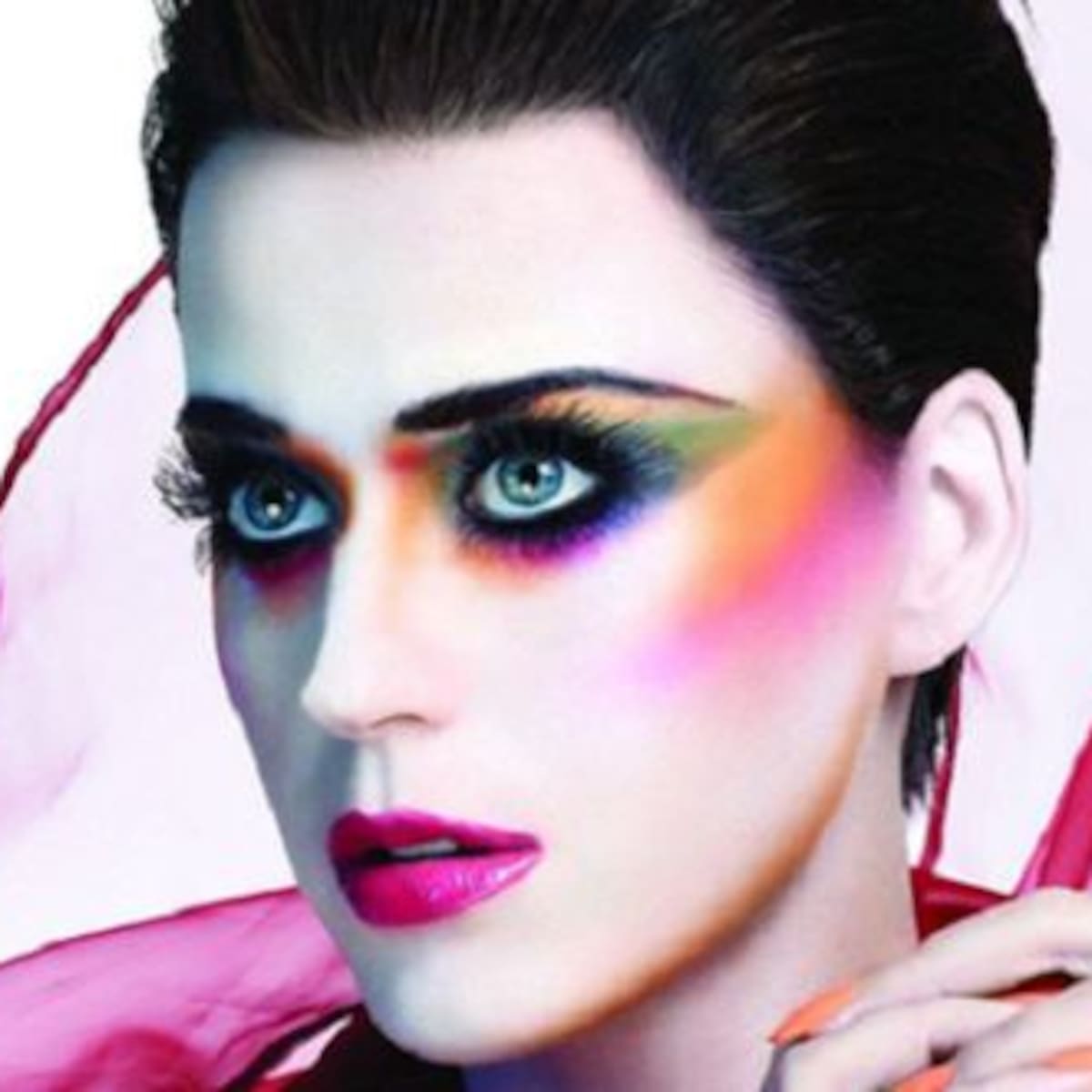 Katy Perry presenta su nuevo disco en Youtube