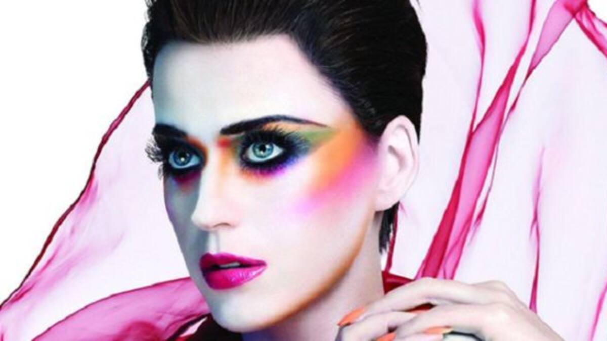 Katy Perry presenta su nuevo disco en Youtube
