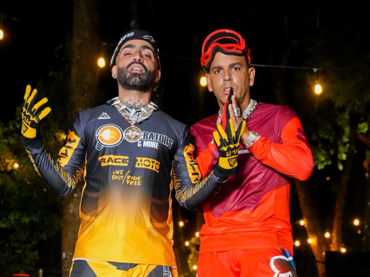 Tito El Bambino reúne a Ozuna, Wisin y Arcángel entre motocross y escenas de acción en el videoclip de ‘La Gerencia Remix’