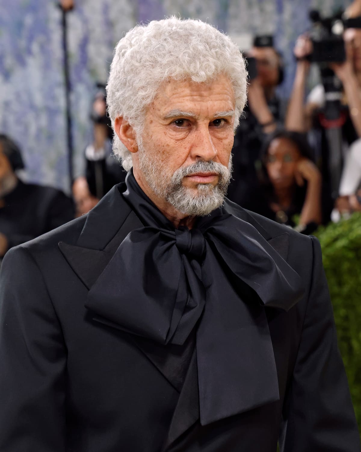 Sí, es él. El puertorriqueño volvió a confiar en la marca española Zara para su atuendo y se puso en manos del maquillador Mike Marino, artífice de otros éxitos como Heidi Klum en Halloween.
