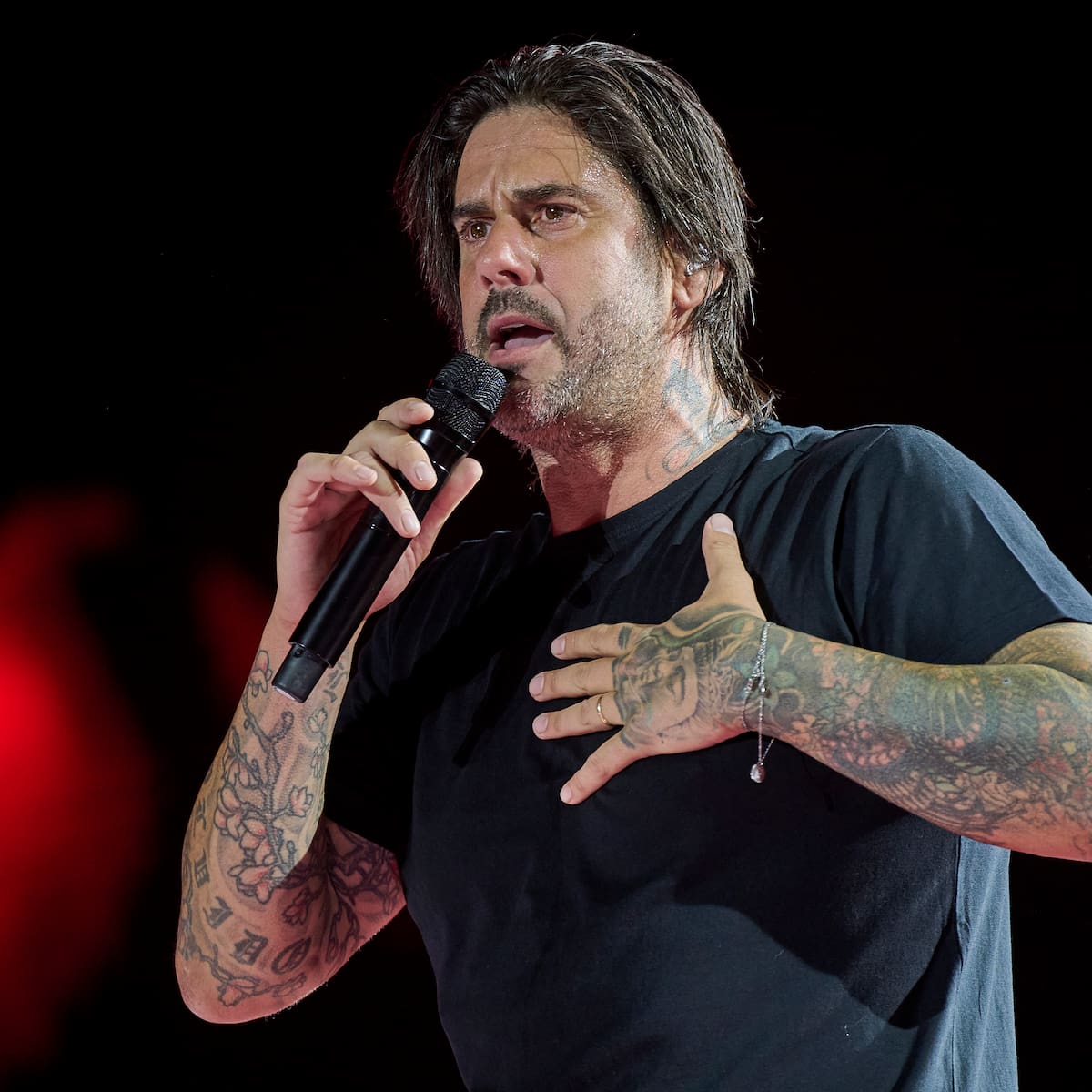 Melendi pone en marcha su 'Tour Pop-Rock' pero hay una canción que aún no ha sonado