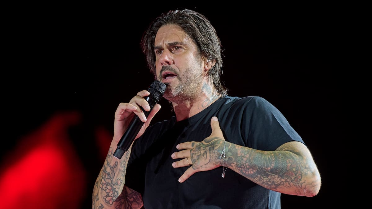 Melendi pone en marcha su 'Tour Pop-Rock' pero hay una canción que aún no ha sonado