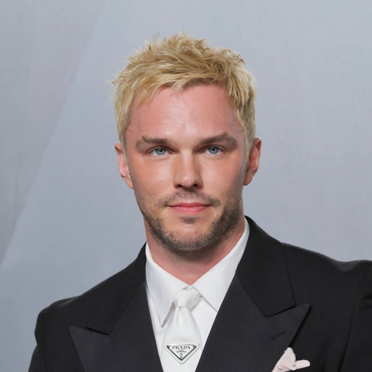 Nicholas Hoult: de audicionar para Harry Potter hasta la saciedad... a convertirse en el nuevo Lockhart de HBO