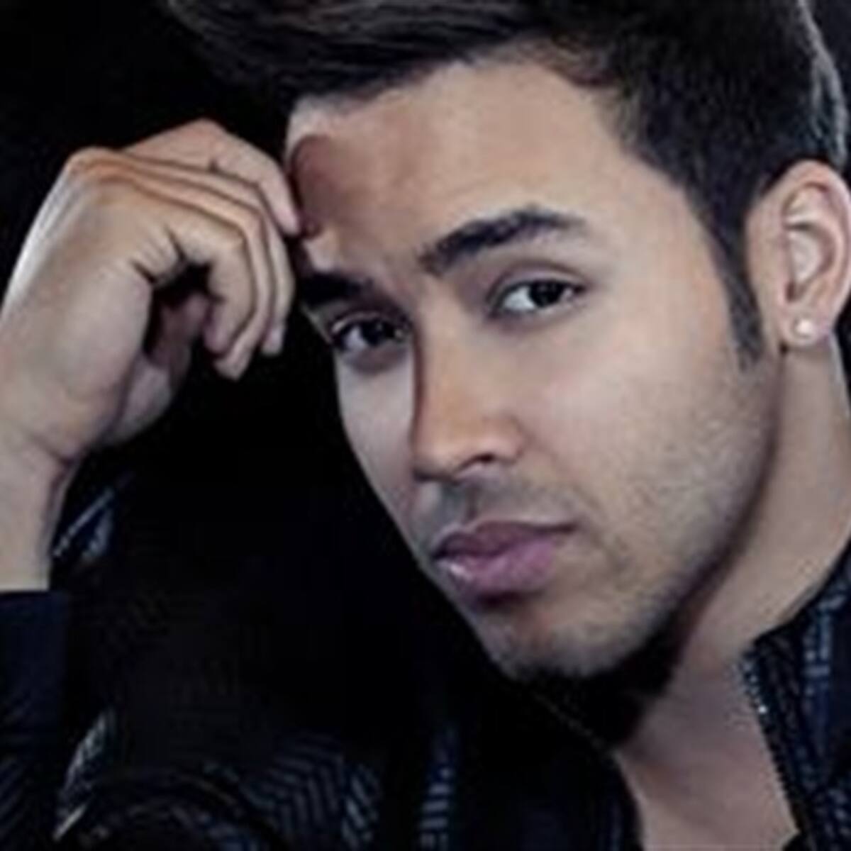 Prince Royce se suma a la fiebre del Mundial