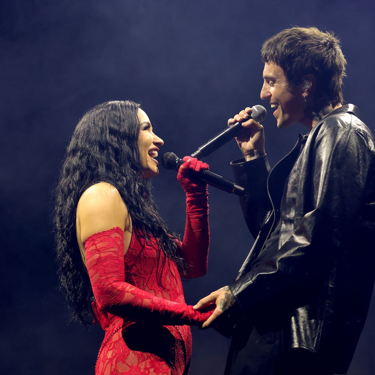 Demi Lovato y su marido Jutes versionan en Nueva York 'Iris', de Goo Goo Dolls, la canción más romántica jamás escrita