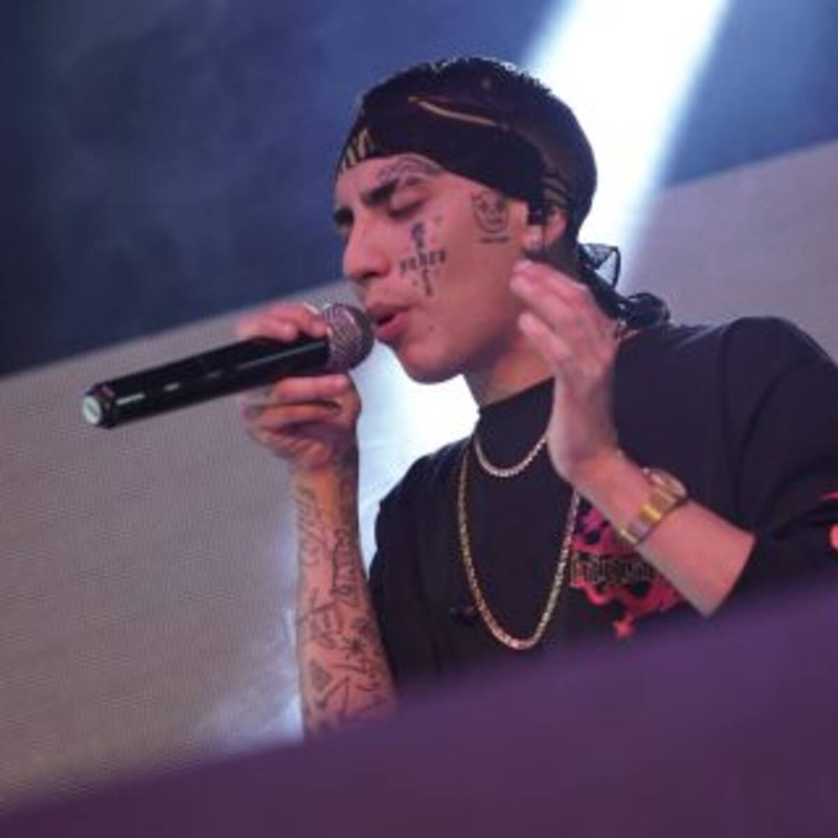 Así fue el primer show en vivo de Neo Pistea vía streaming