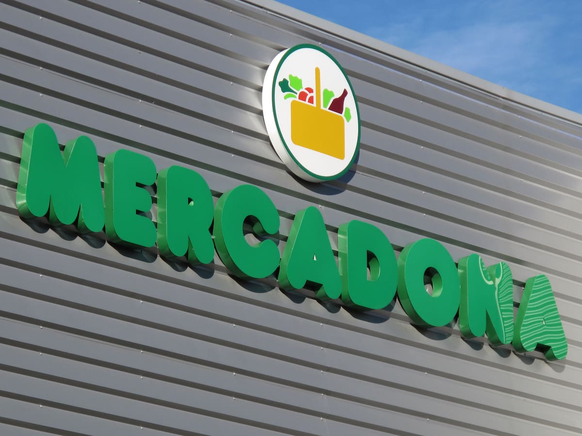 ¿Qué supermercados abren este 8 de septiembre 2026? Horarios del Carrefour, Día, Mercadona y Alimerka en Asturias, Extremadura y Málaga