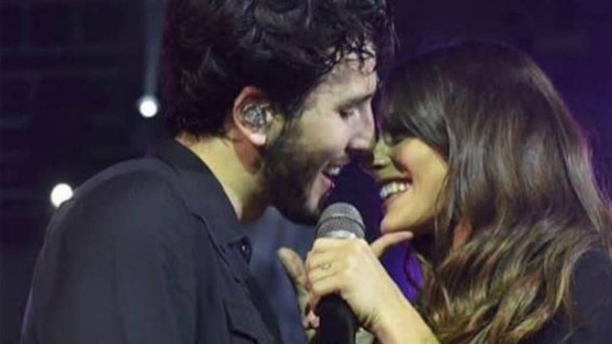 Así pasan sus vacaciones Tini y Sebastián Yatra