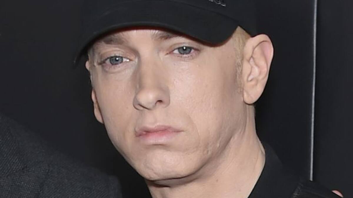Eminem le pone la música a Venom