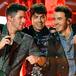 JONAS BROTHERS ANUNCIA 'BLOOD', SU NUEVO LIBRO BIOGRÁFICO