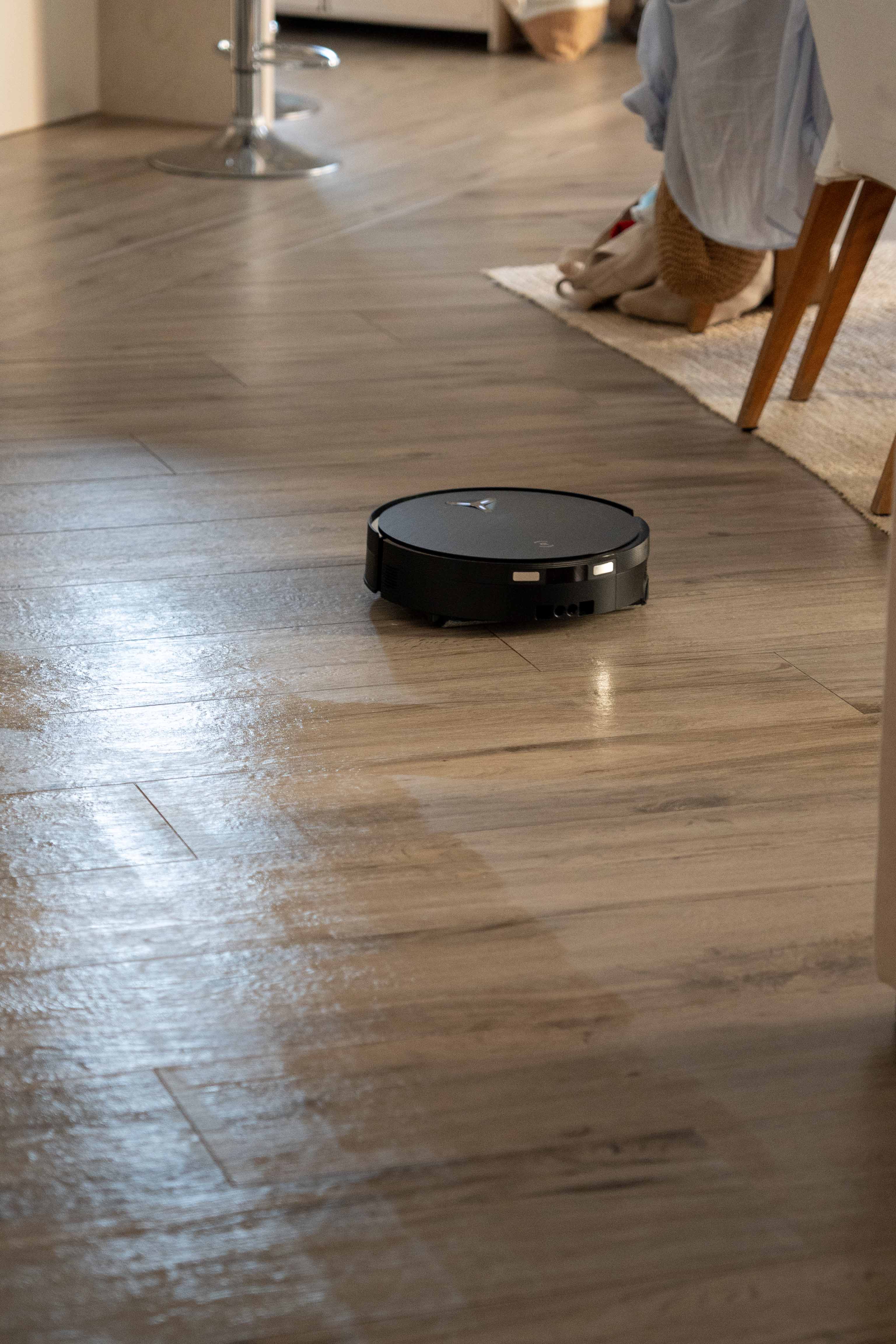 Ecovacs Deebot X12 OmniCyclone
