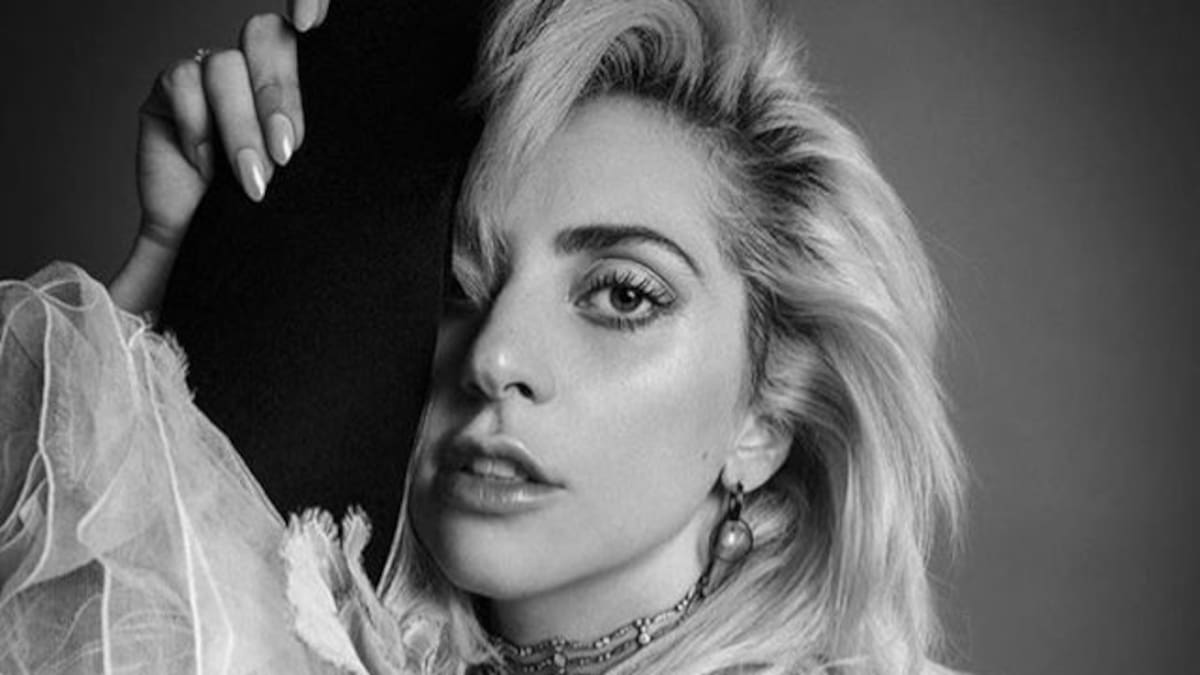 Lady Gaga quiere hacer algo muy loco en la Super Bowl y su equipo está muy preocupado