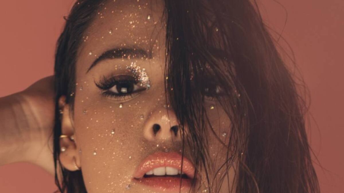 Danna Paola estrena "Sodio"