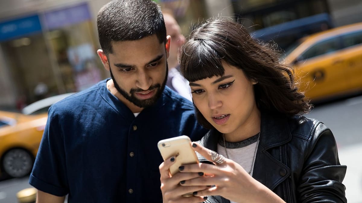 La DGT ya puede mandarte las multas al móvil