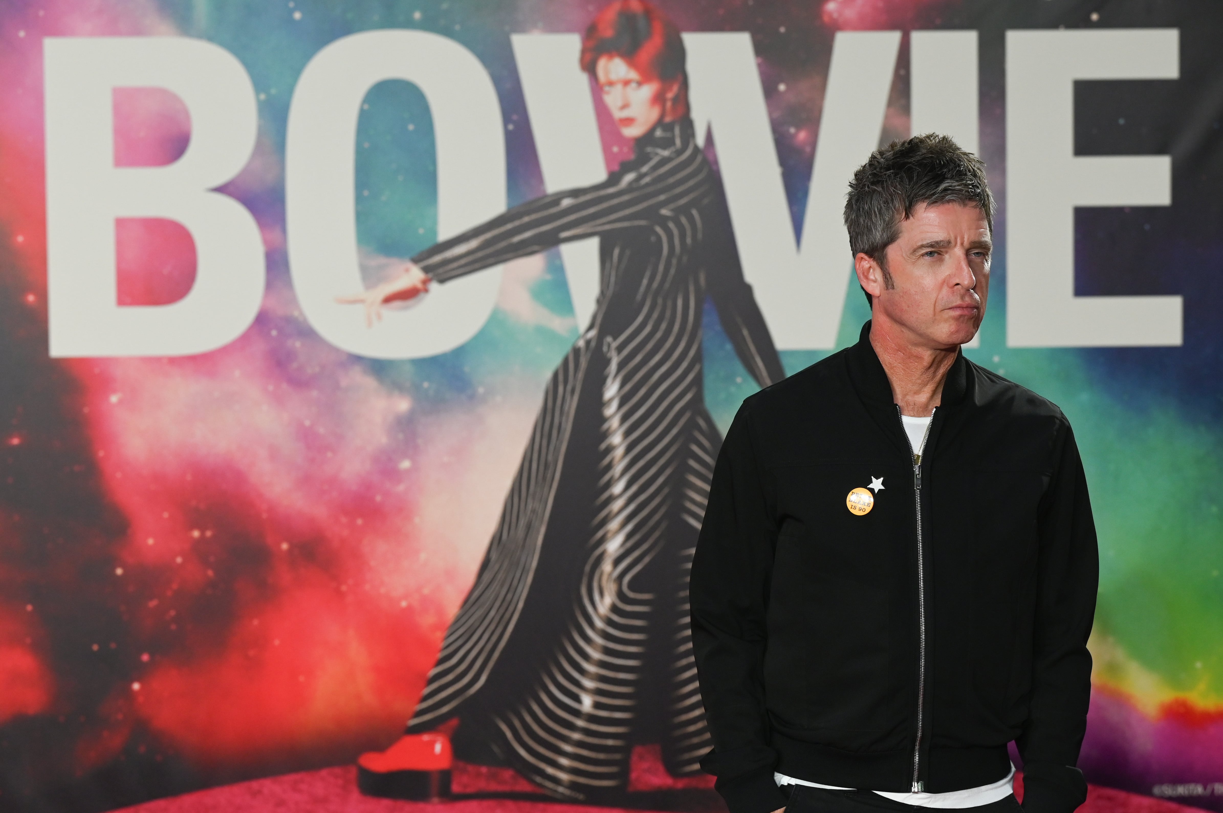 Noel Gallagher en la premiere de &#039;Moonage Daydream&#039;