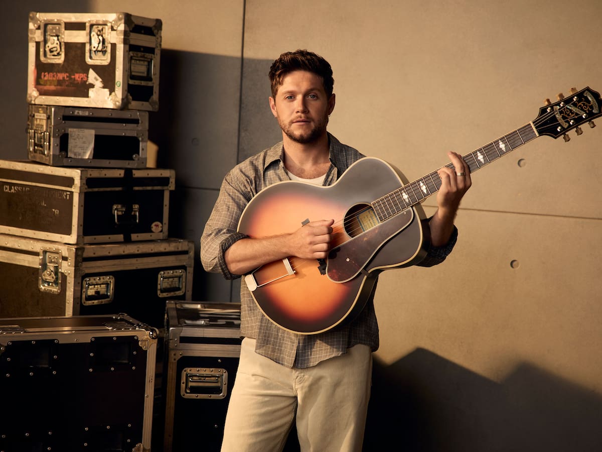 Niall Horan convierte su nueva canción 'Little More Time' en una oda a la vida
