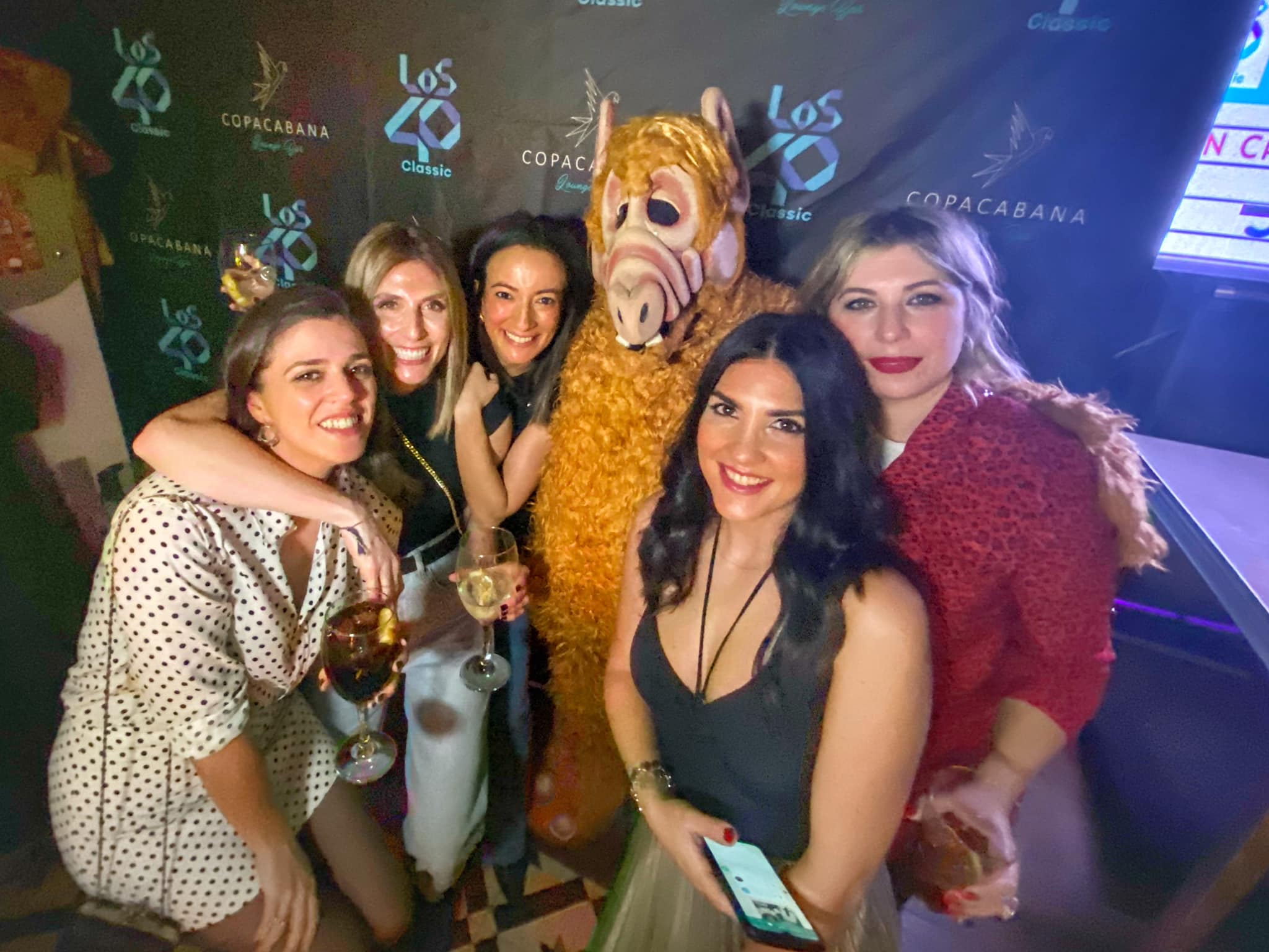 Photocall, con una performance de otro planeta, que instalamos en la última fiesta en Copacabana (Talavera de la Reina)