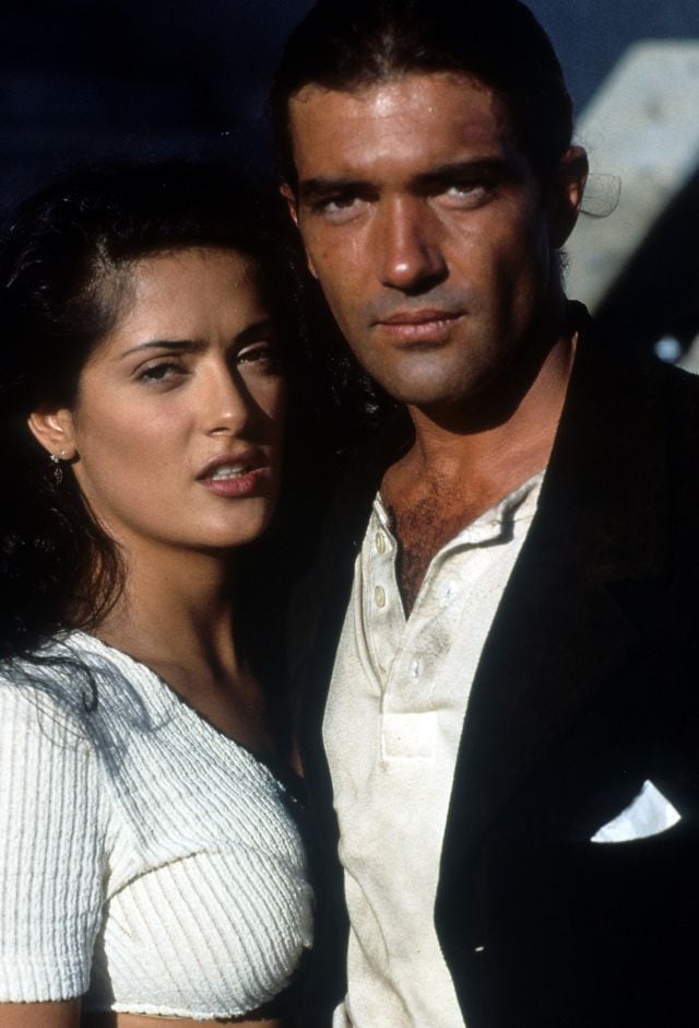 Salma Hayek sufrió fuerte trauma con Antonio Banderas en Desperado