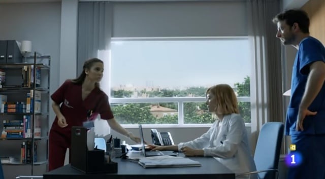 Natalia Sánchez y Alexandra Jiménez, en una escena de &#039;Hospital Valle Norte&#039;