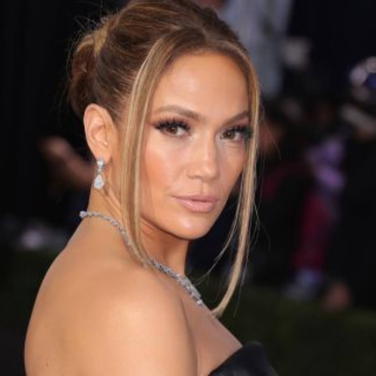 El nuevo look de JLO sin extensiones