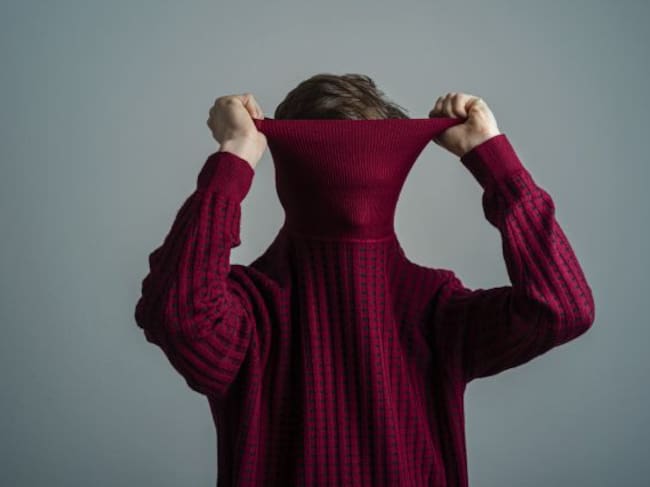 Jersey de cuello alto.