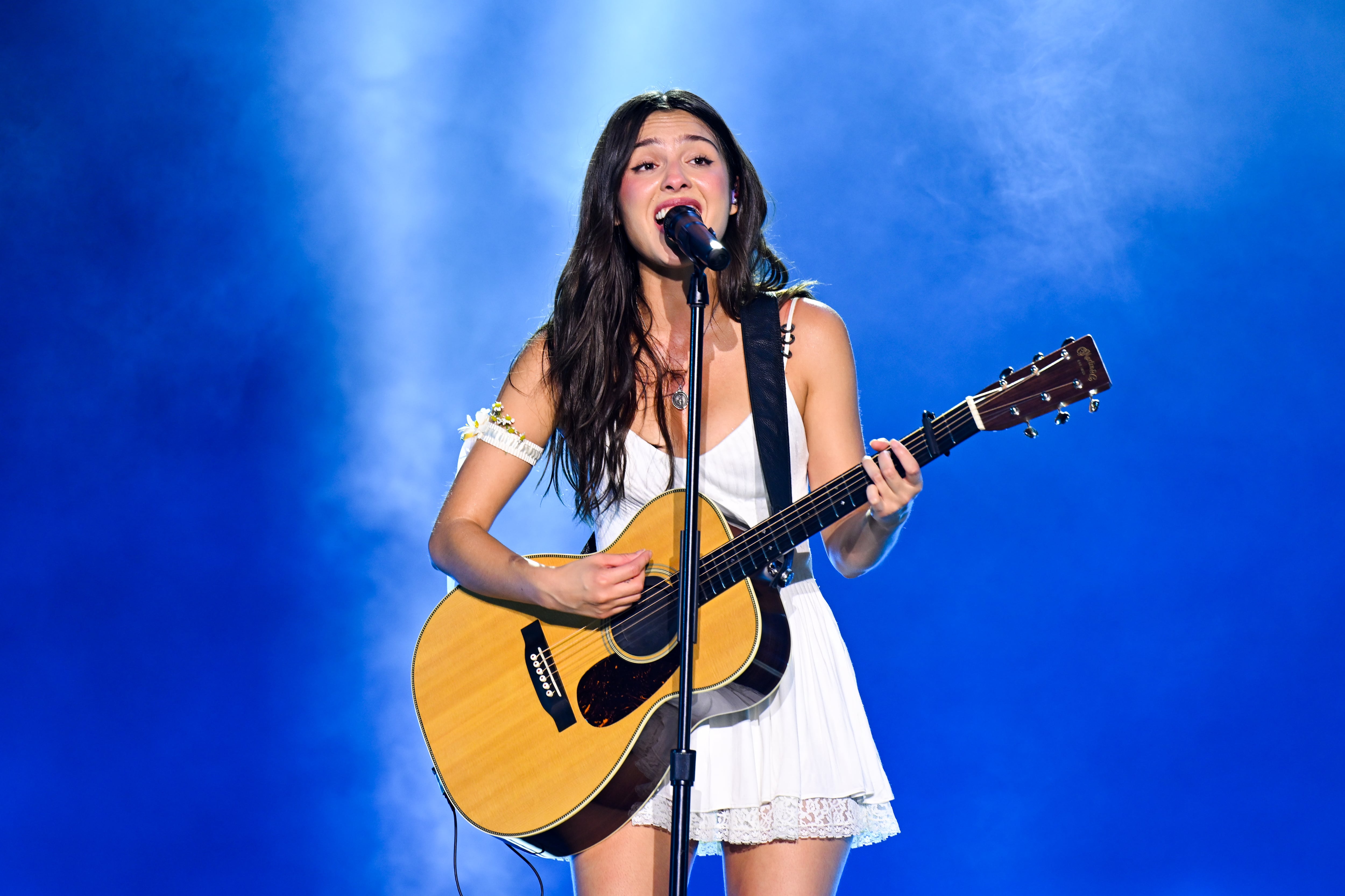 Olivia Rodrigo actuó en el escenario del Festival Daisy Chain Fields 2026, celebrado en Great Park el 29 de agosto de 2026 en Irvine, California. (Foto de Gilbert Flores/Variety vía Getty Images)